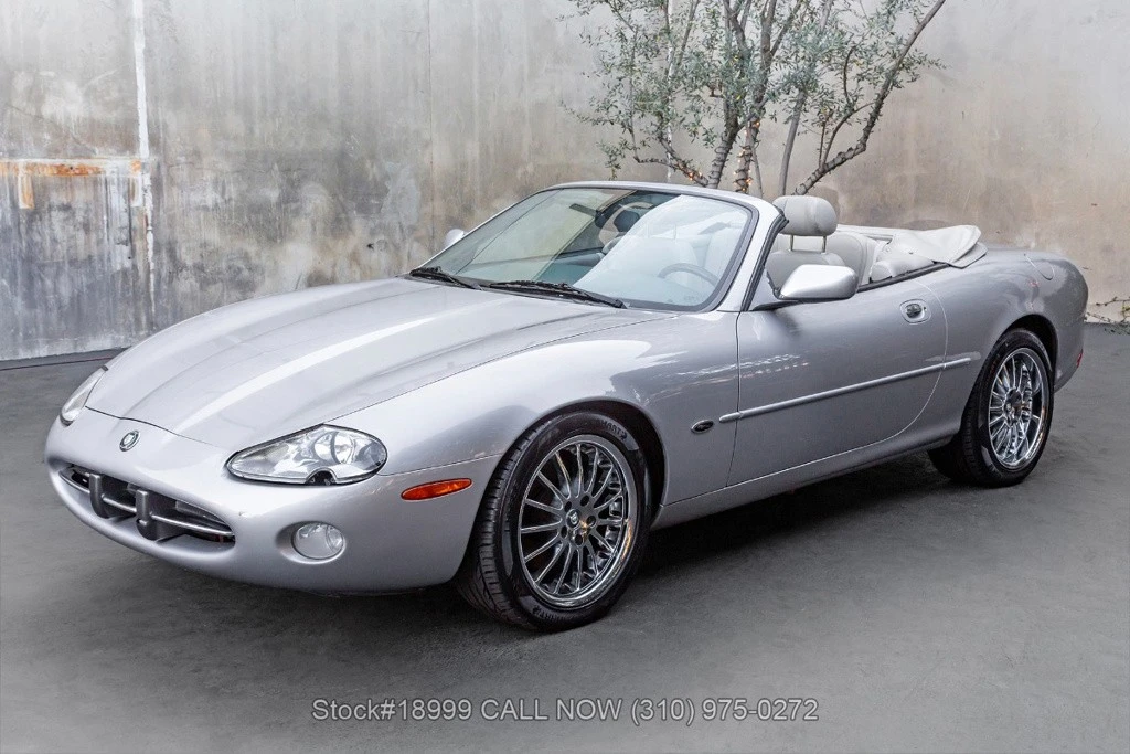2002 Jaguar X100 XK8 - Image 8 of 12