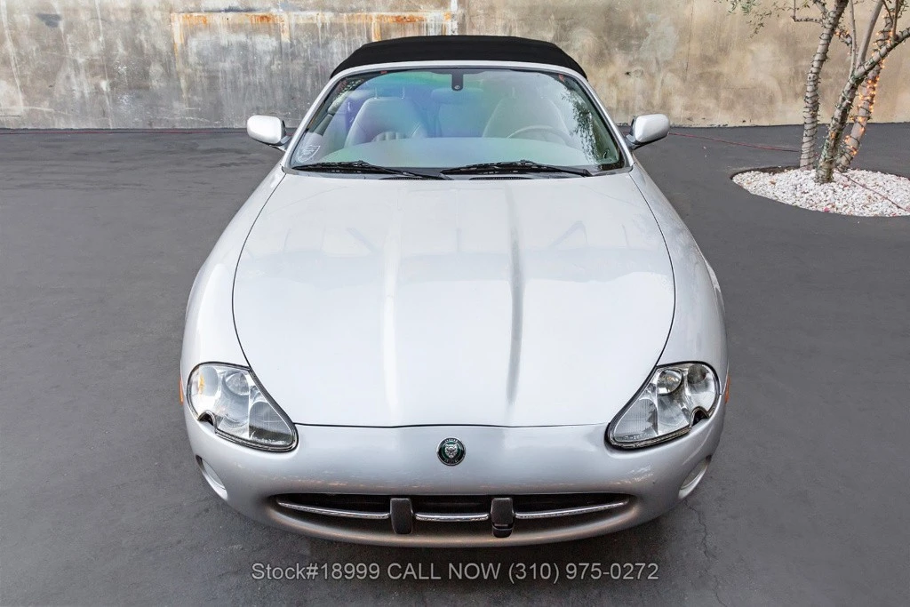 2002 Jaguar X100 XK8 - Image 9 of 12