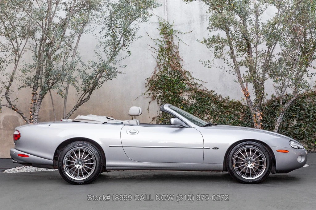 2002 Jaguar X100 XK8 - Image 4 of 12