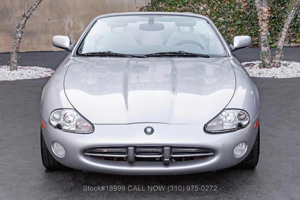 2002 Jaguar X100 XK8 - Image 2 of 12