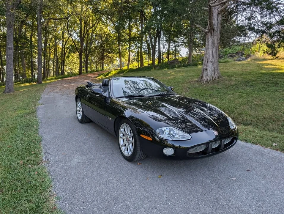 2002 Jaguar X100 XKR - Image 2 of 20