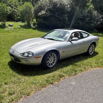 2002 Jaguar XK XKR Coupe