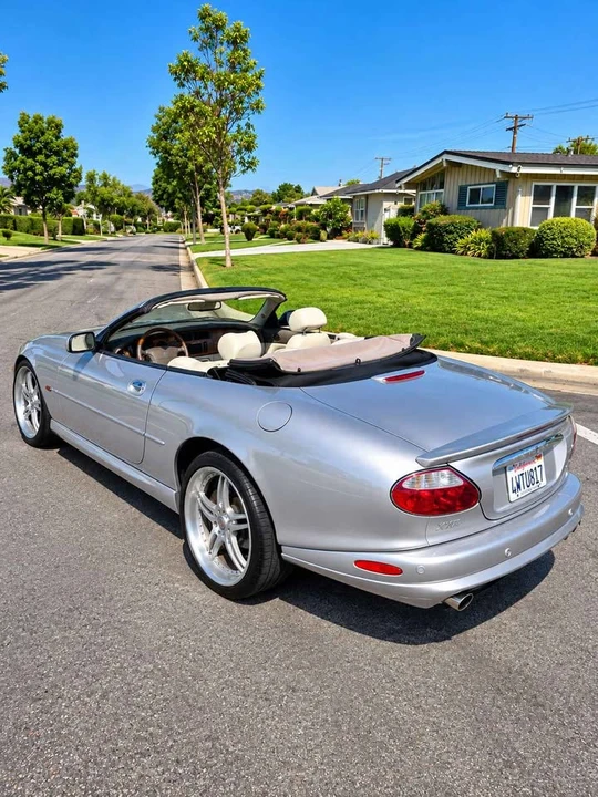 2002 Jaguar X100 XKR - Image 3 of 19