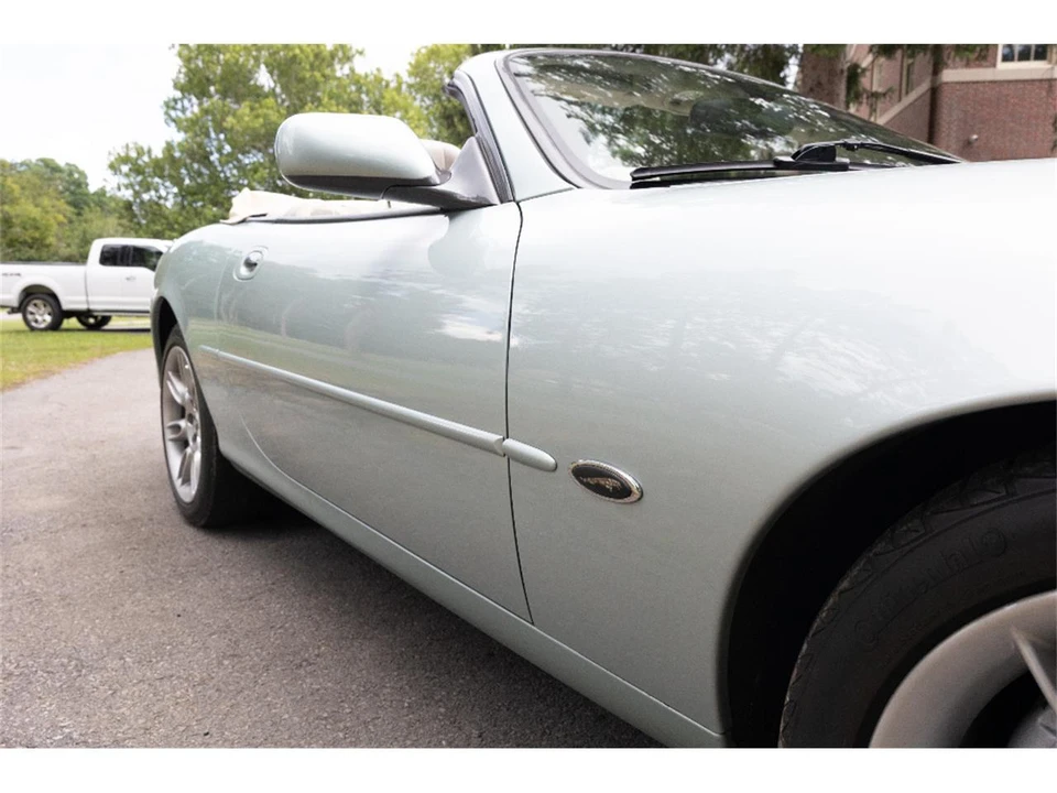 2002 Jaguar X100 XK8 - Image 17 of 31