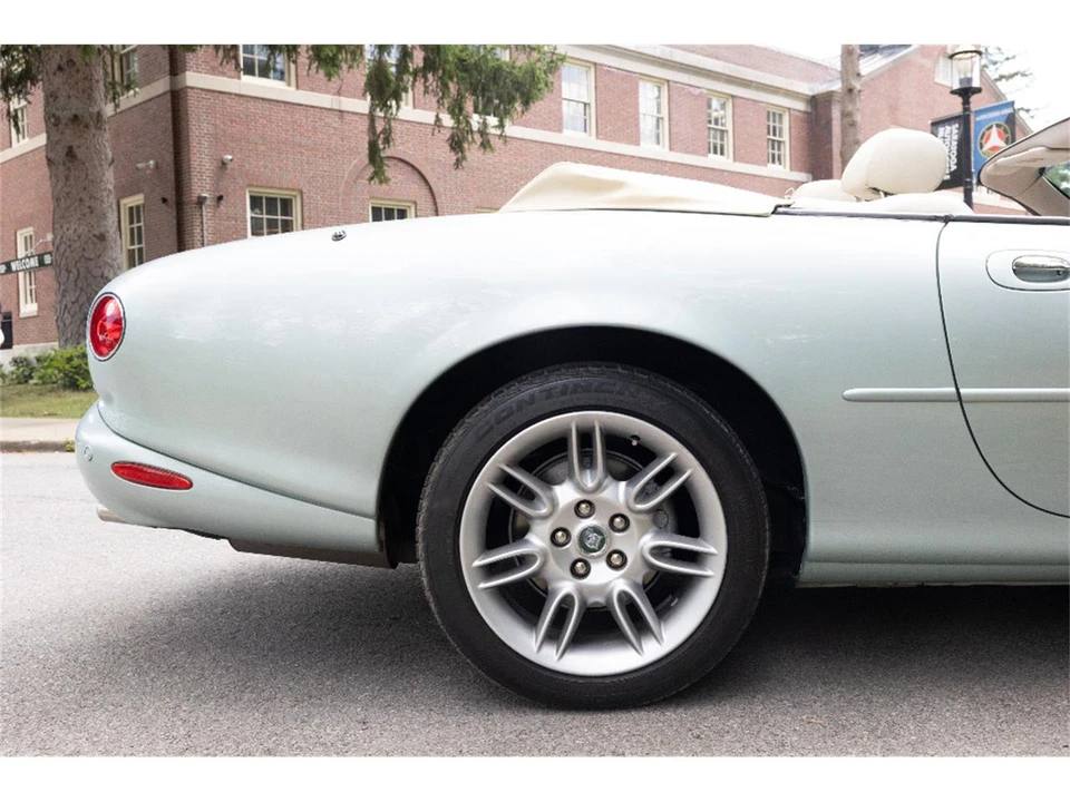 2002 Jaguar X100 XK8 - Image 21 of 31