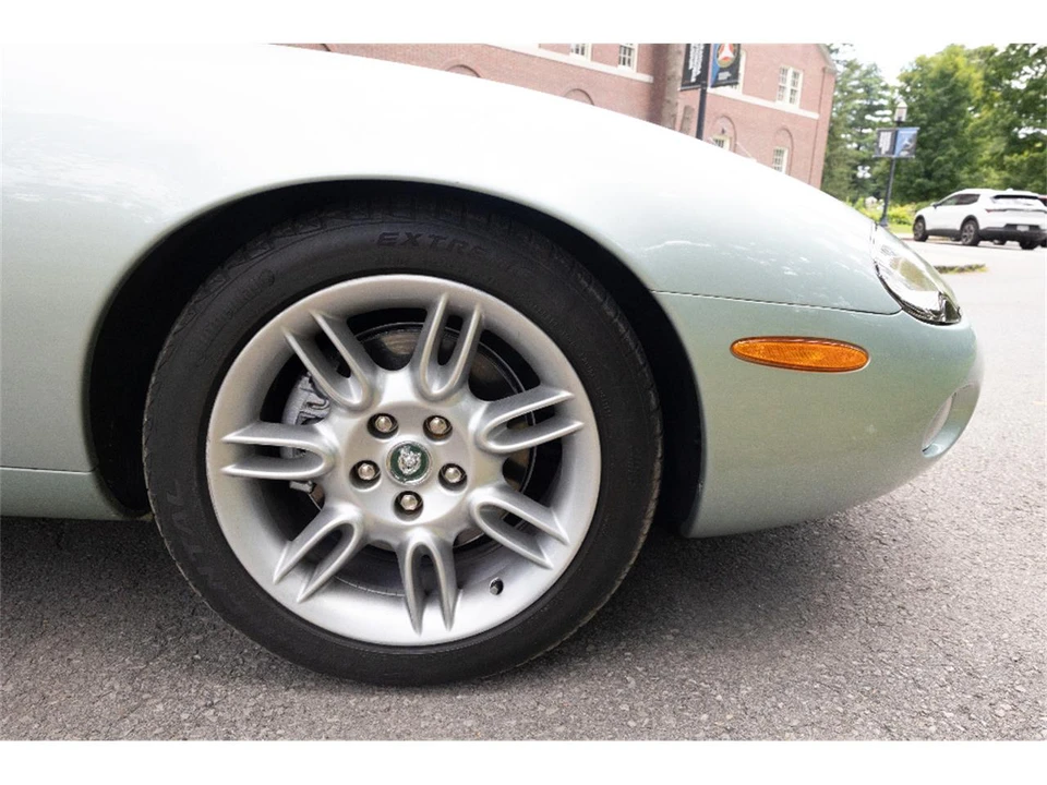 2002 Jaguar X100 XK8 - Image 18 of 31