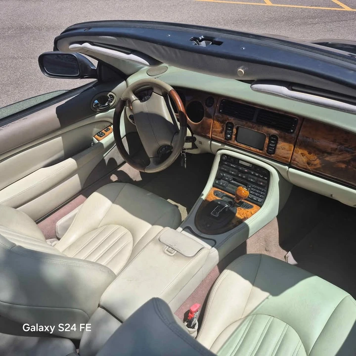 2002 Jaguar X100 XK8 - Image 5 of 9