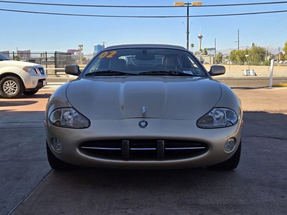 2002 Jaguar X100 XK8 - Image 4 of 12