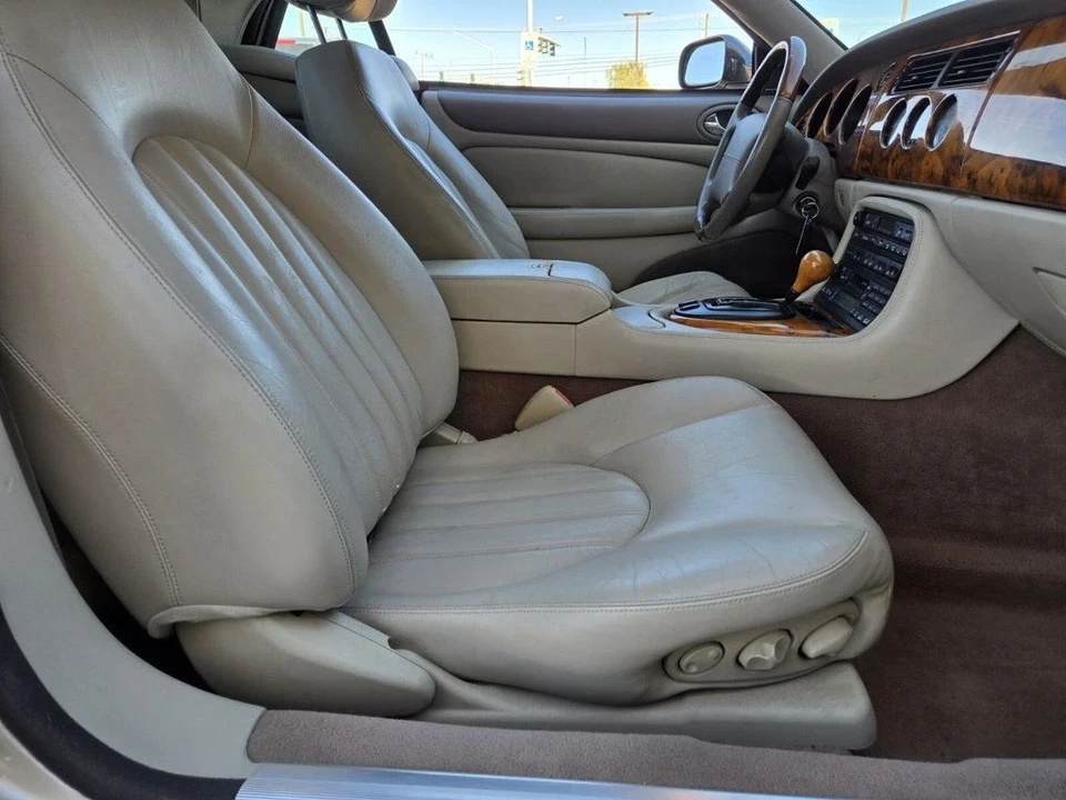 2002 Jaguar X100 XK8 - Image 11 of 12