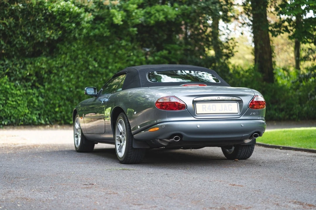 2002 Jaguar X100 XK8 - Image 13 of 30