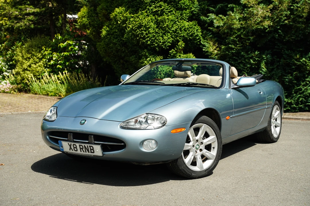2002 Jaguar X100 XK8 - Image 9 of 31