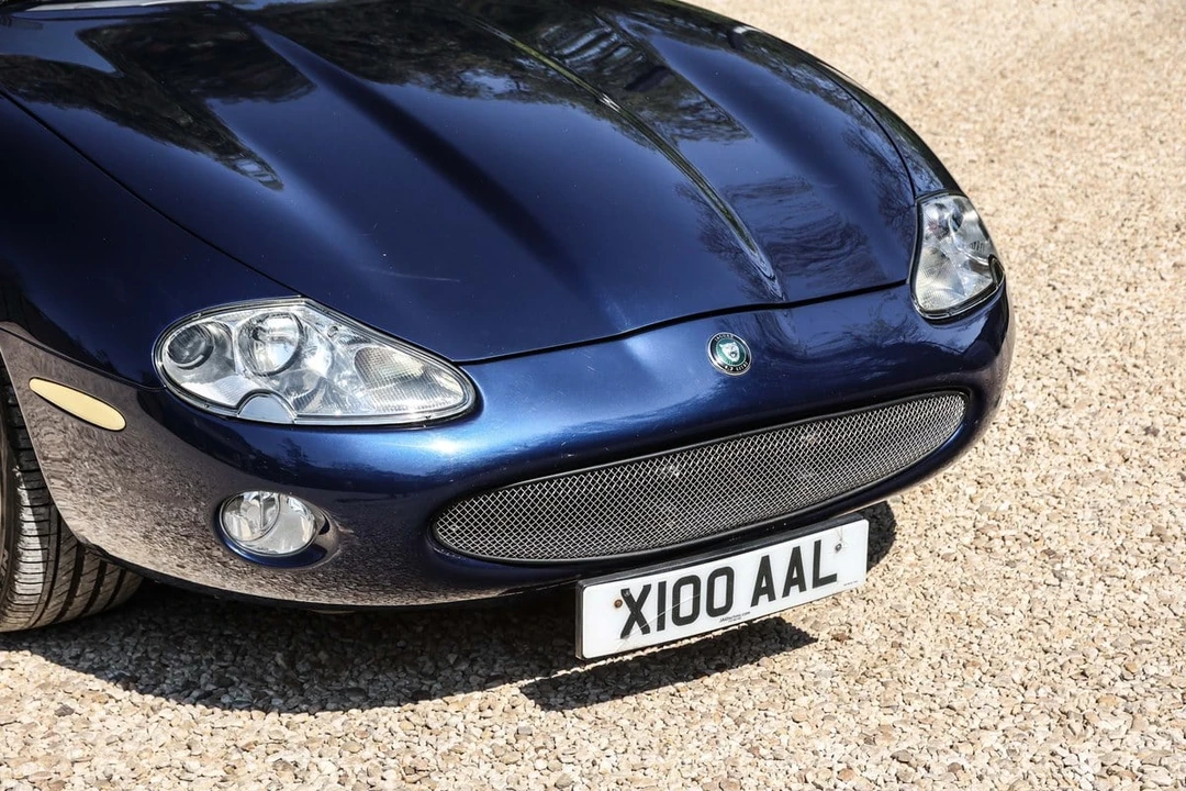 2002 Jaguar X100 XK8 - Image 27 of 30