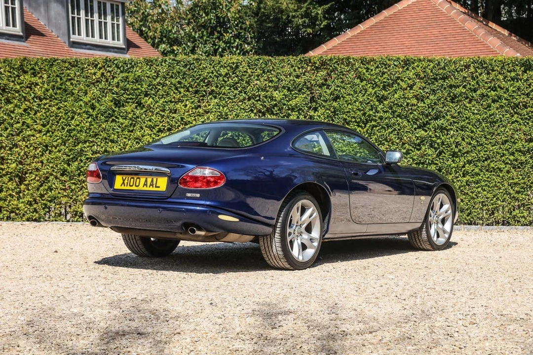 2002 Jaguar X100 XK8 - Image 9 of 30