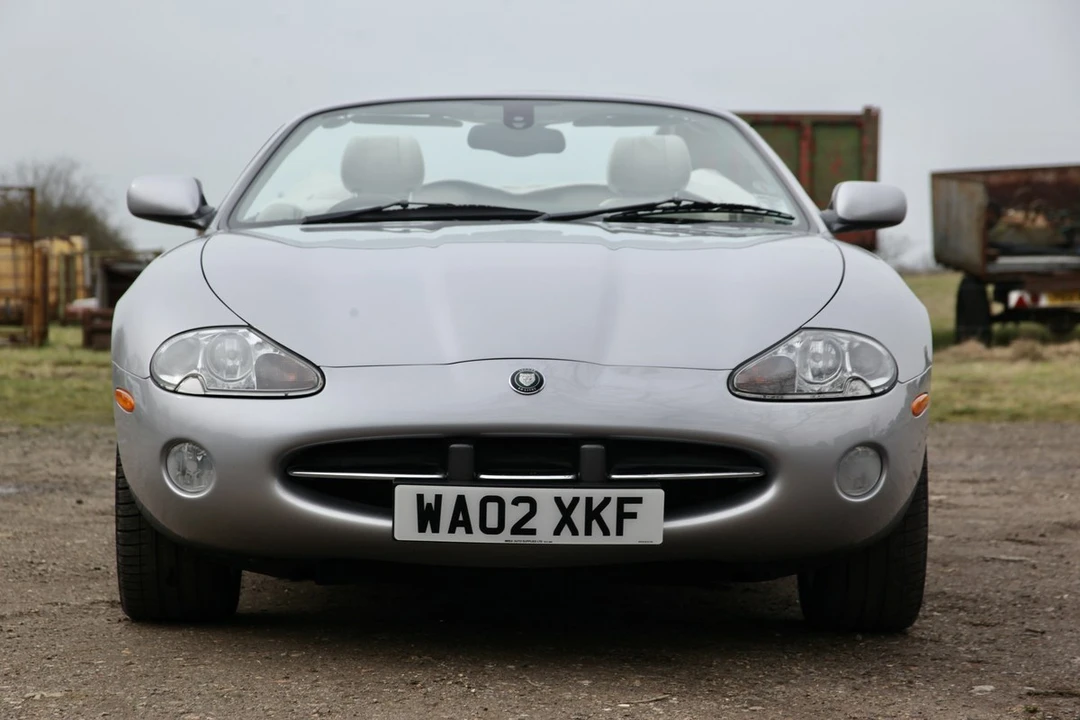 2002 Jaguar X100 XK8 - Image 10 of 30