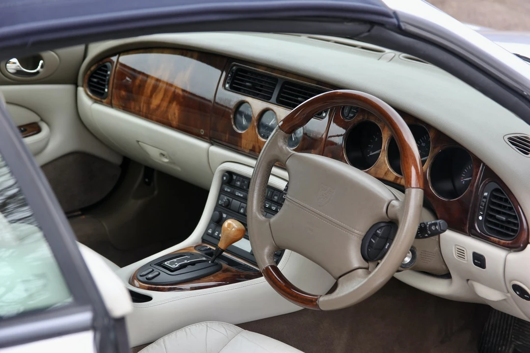 2002 Jaguar X100 XK8 - Image 29 of 30