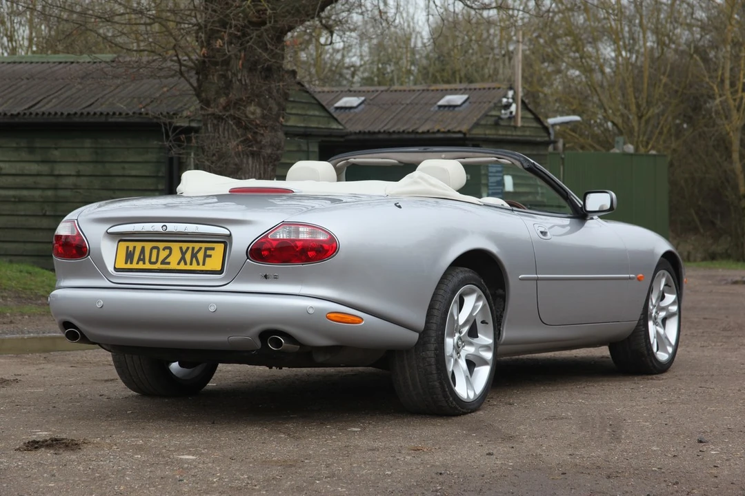 2002 Jaguar X100 XK8 - Image 15 of 30