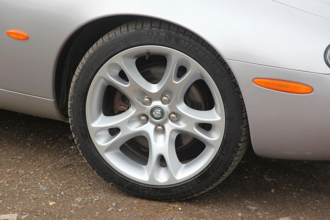 2002 Jaguar X100 XK8 - Image 28 of 30