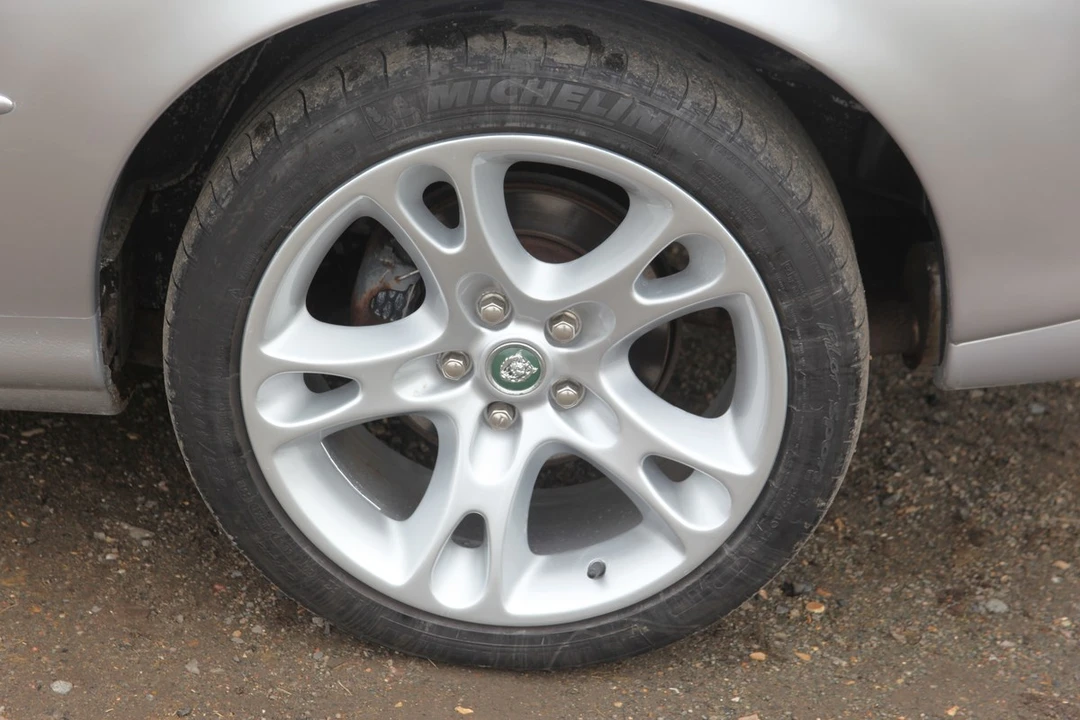 2002 Jaguar X100 XK8 - Image 25 of 30
