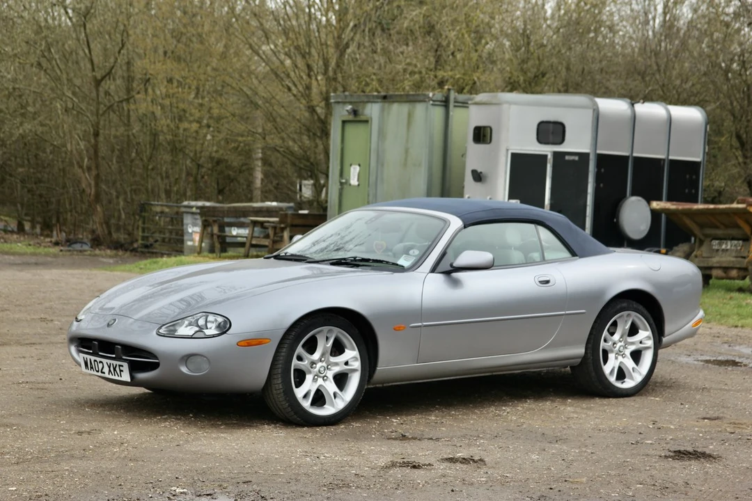 2002 Jaguar X100 XK8 - Image 24 of 30