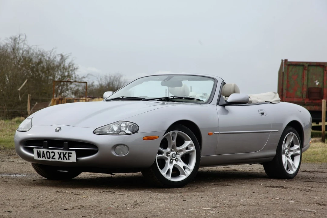2002 Jaguar X100 XK8 - Image 7 of 30
