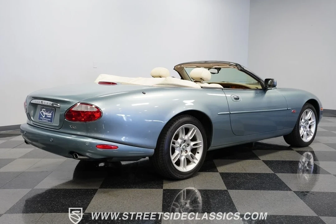 2002 Jaguar X100 XK8 - Image 13 of 21