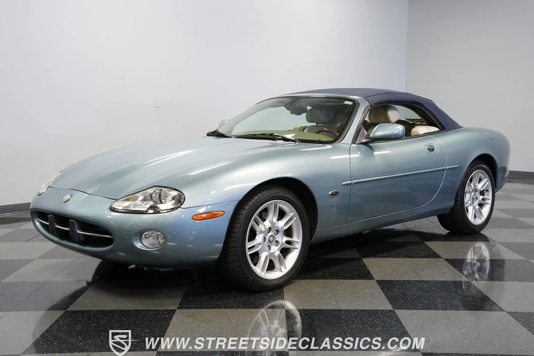 2002 Jaguar X100 XK8 - Image 6 of 21