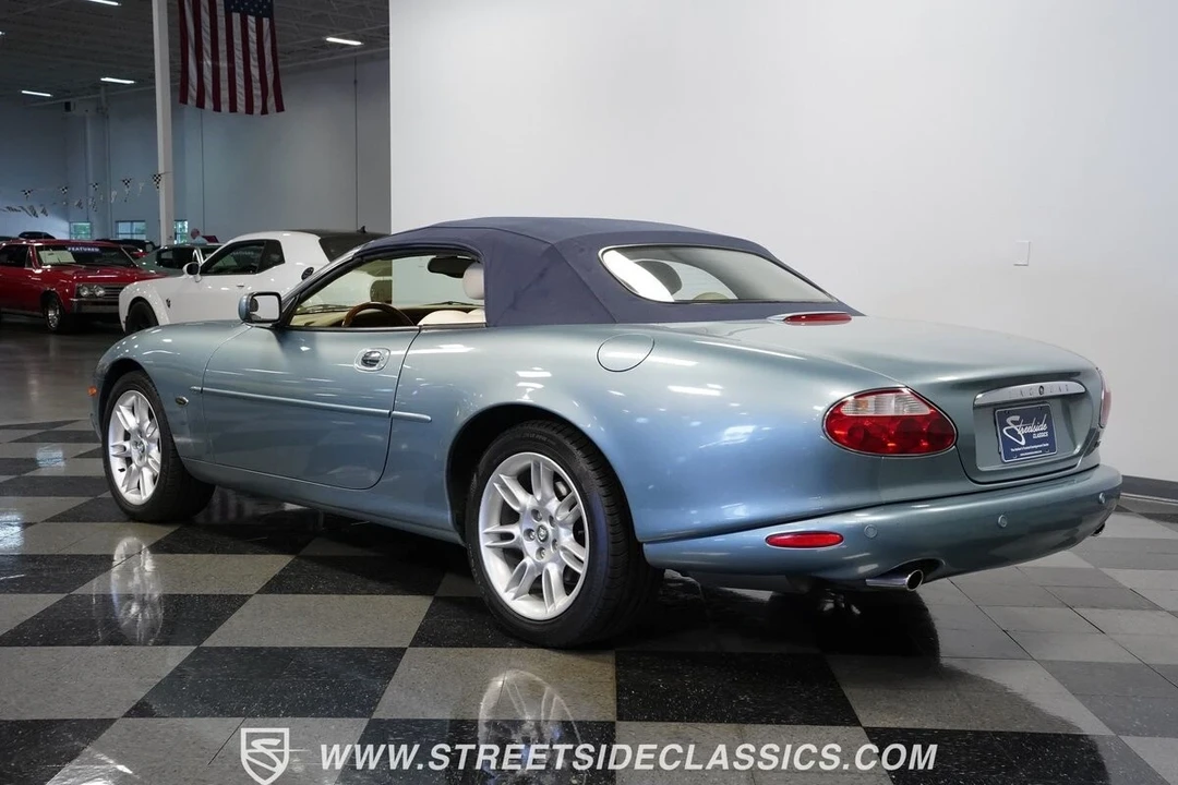 2002 Jaguar X100 XK8 - Image 10 of 21