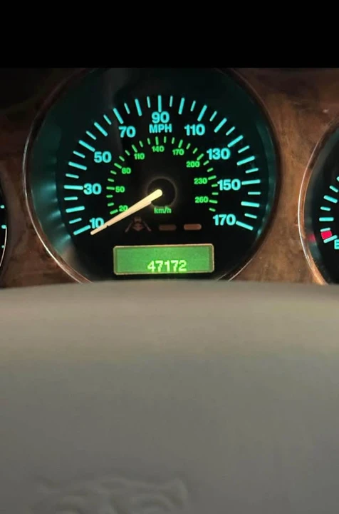 2002 Jaguar X100 XK8 - Image 3 of 4