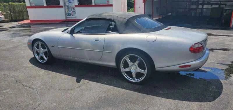 2002 Jaguar X100 XK8 - Image 5 of 17