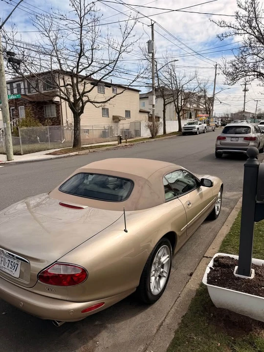 2002 Jaguar X100 XK8 - Image 3 of 4