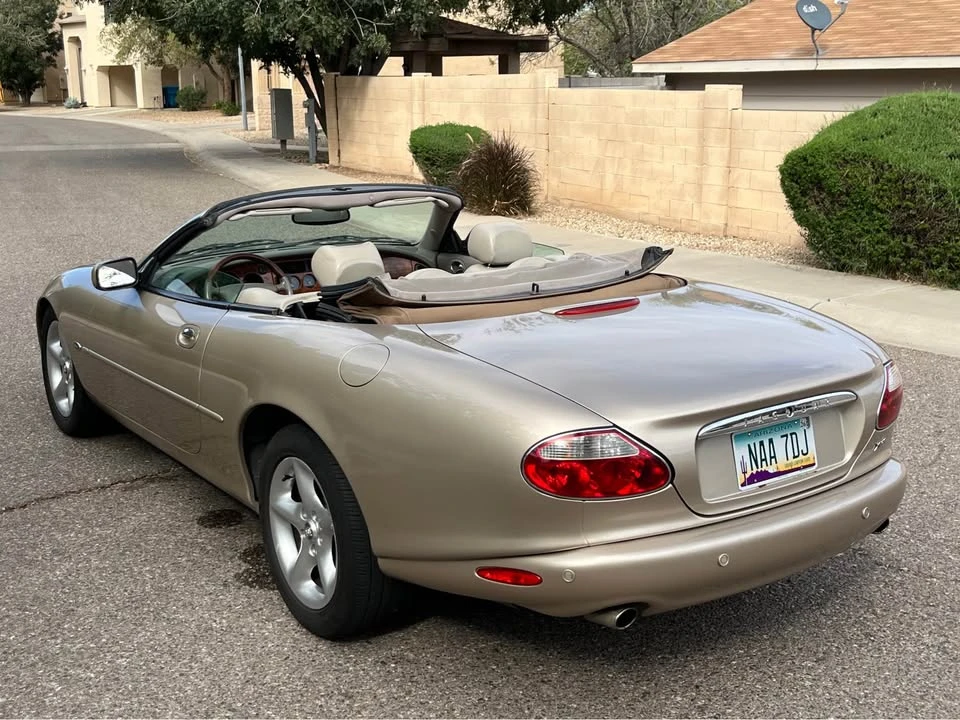 2002 Jaguar X100 XK8 - Image 5 of 17