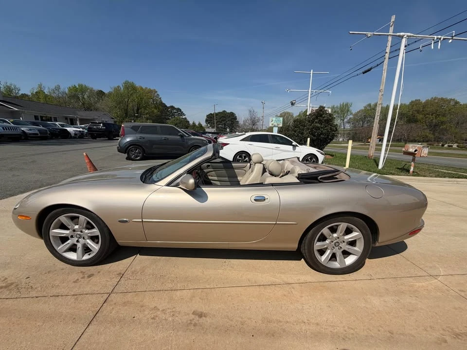 2002 Jaguar X100 XK8 - Image 16 of 20