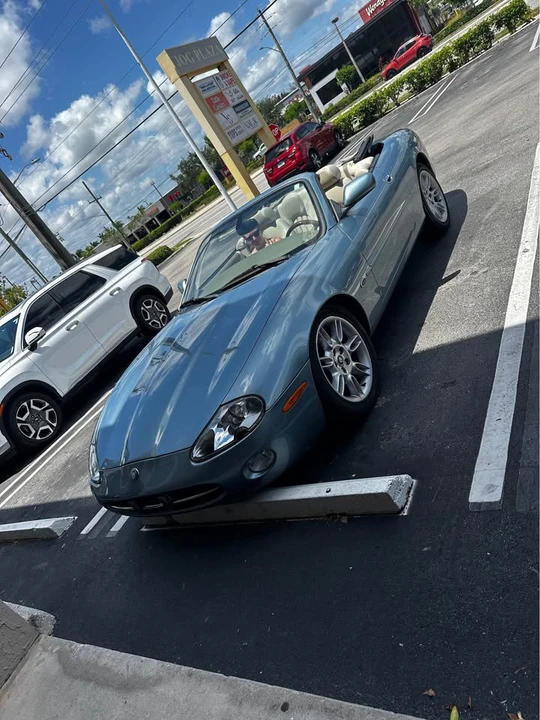 2002 Jaguar X100 XK8 - Image 13 of 17