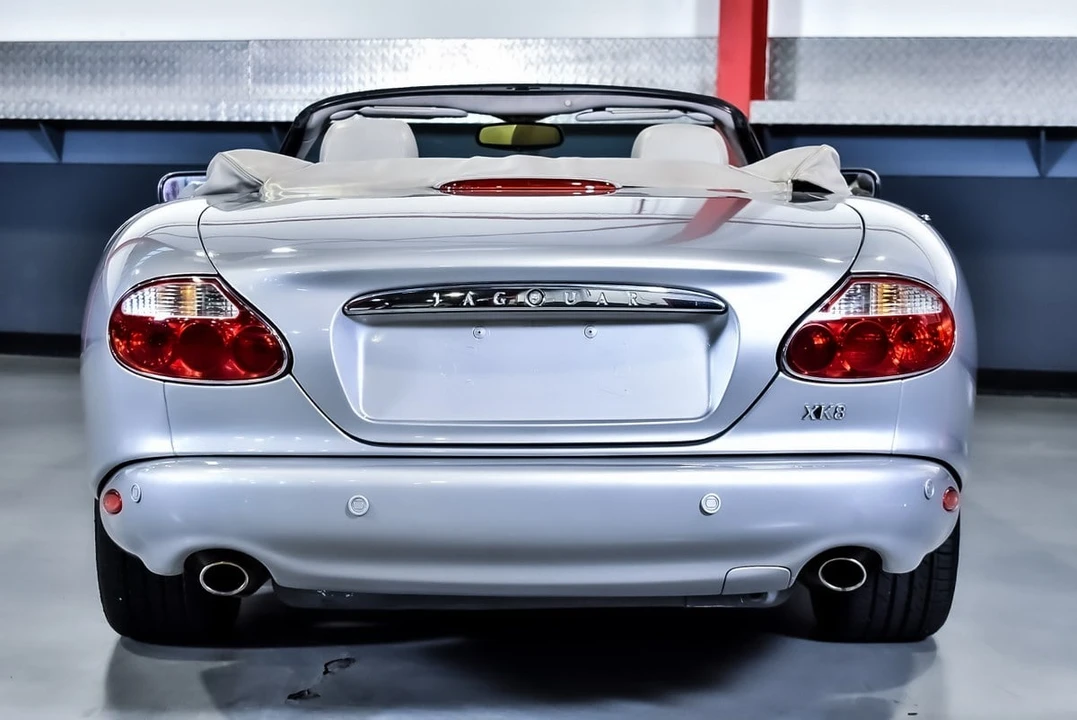 2002 Jaguar X100 XK8 - Image 19 of 30