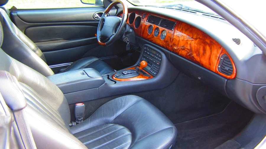 2002 Jaguar X100 XK8 - Image 5 of 7