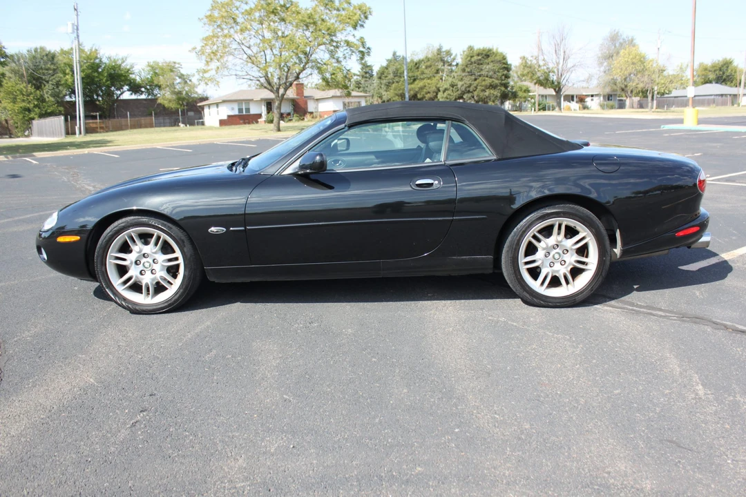 2002 Jaguar X100 XK8 - Image 10 of 31