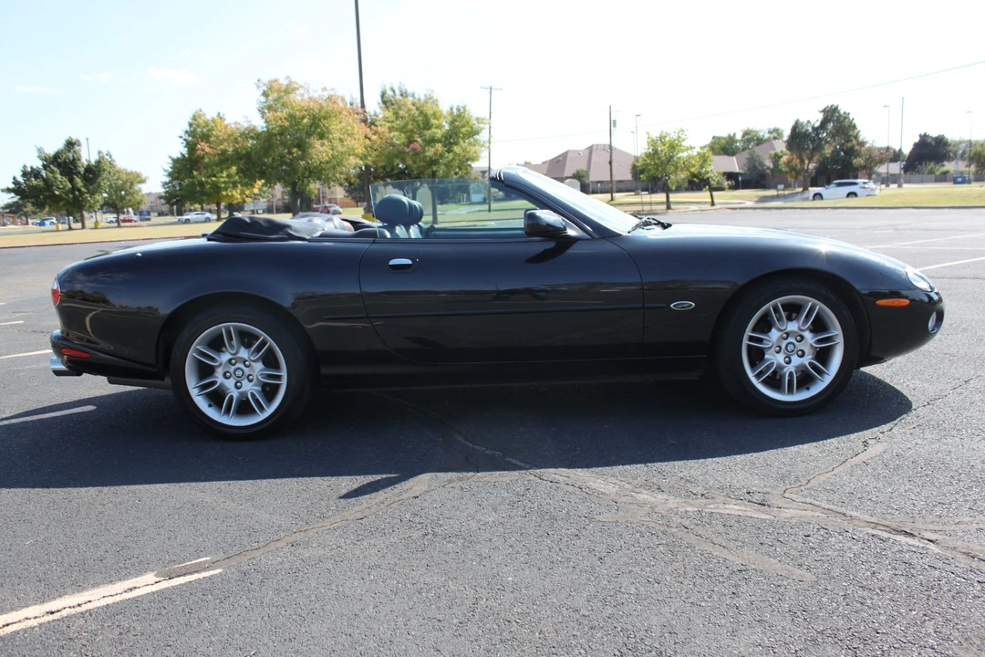 2002 Jaguar X100 XK8 - Image 6 of 31