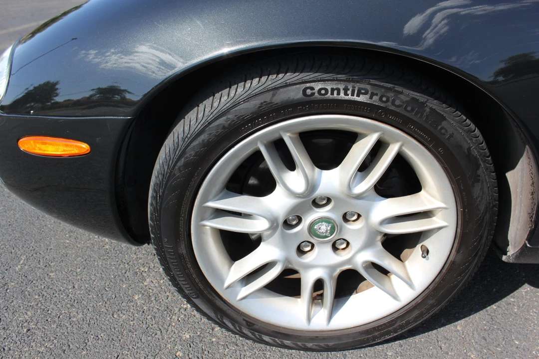 2002 Jaguar X100 XK8 - Image 28 of 31