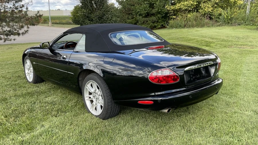 2002 Jaguar X100 XK8 - Image 6 of 14