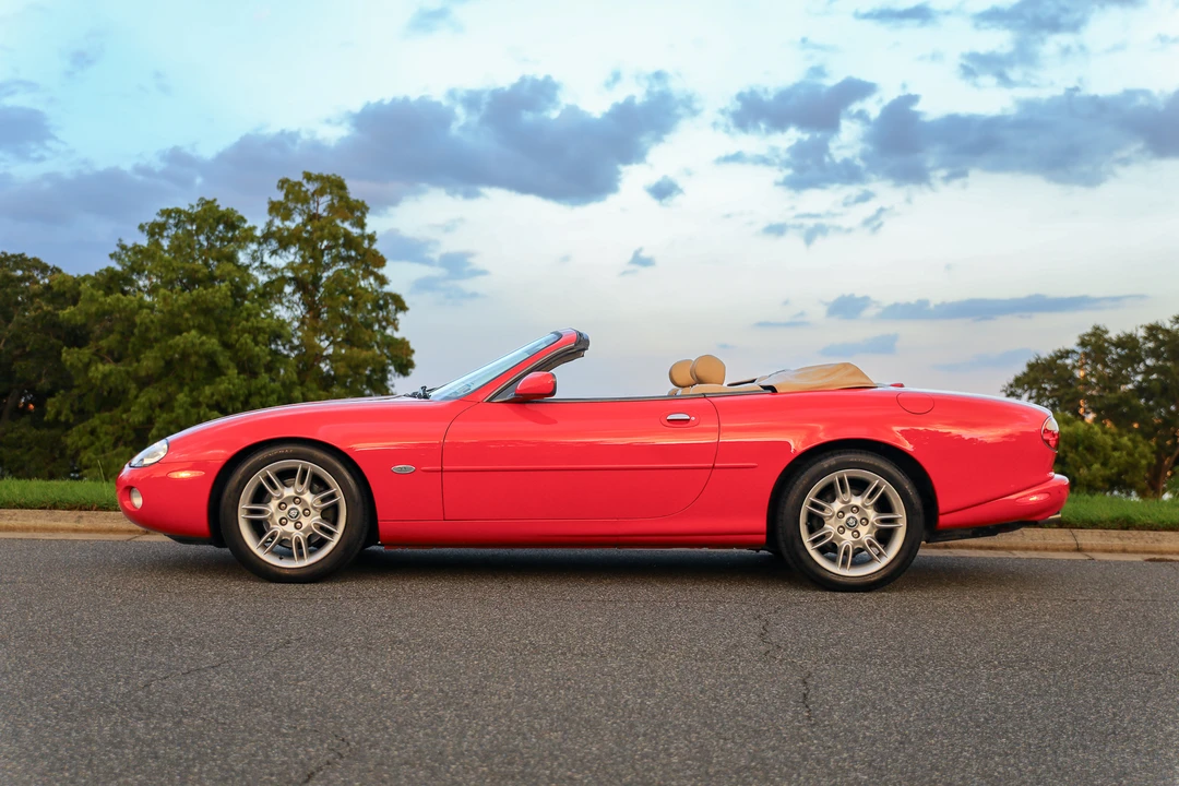 2002 Jaguar X100 XK8 - Image 22 of 31