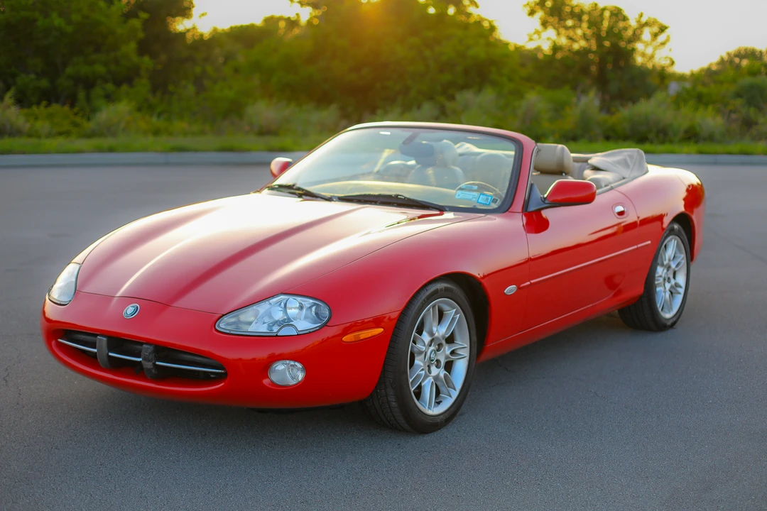 2002 Jaguar X100 XK8 - Image 7 of 31
