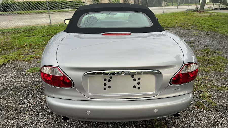 2002 Jaguar X100 XK8 - Image 4 of 19