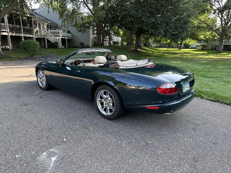 2002 Jaguar X100 XK8 - Image 15 of 31