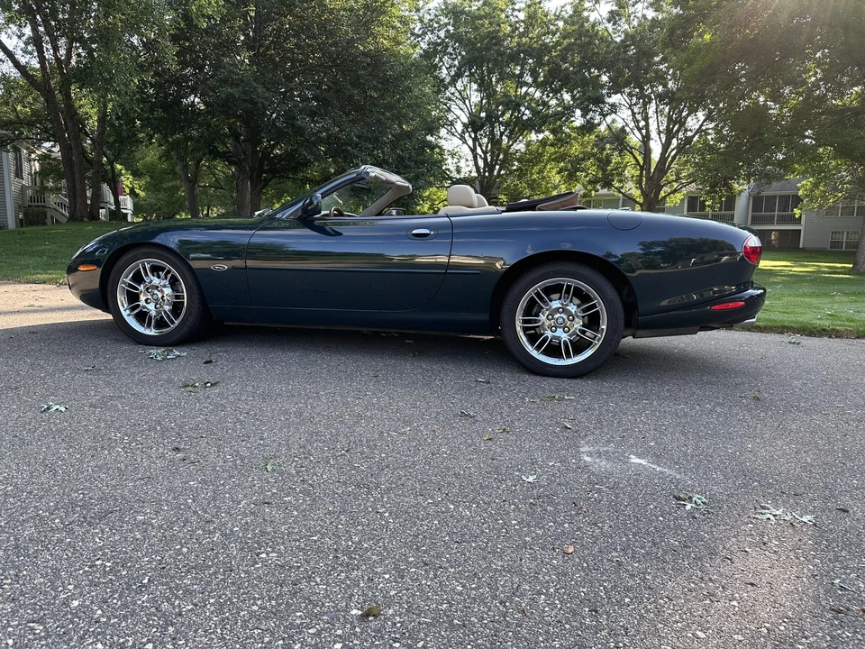 2002 Jaguar X100 XK8 - Image 12 of 31