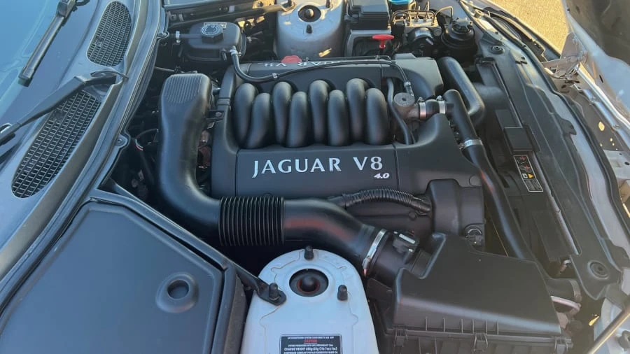 2002 Jaguar X100 XK8 - Image 6 of 17