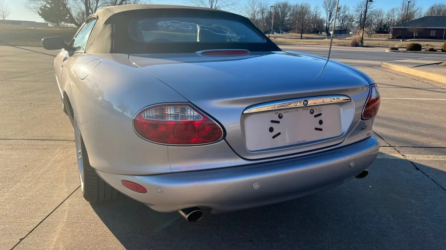 2002 Jaguar X100 XK8 - Image 13 of 17