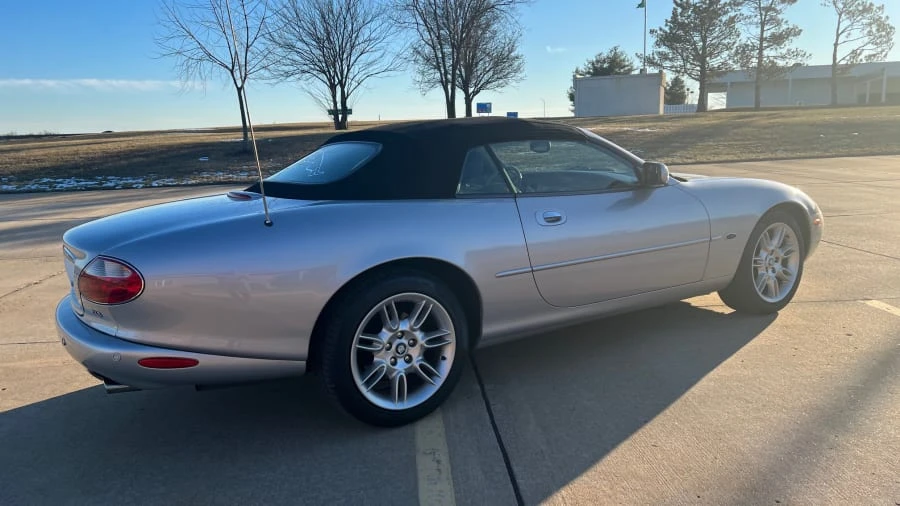 2002 Jaguar X100 XK8 - Image 15 of 17
