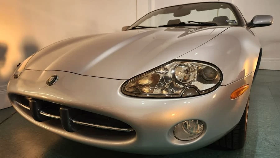 2002 Jaguar X100 XK8 - Image 3 of 7