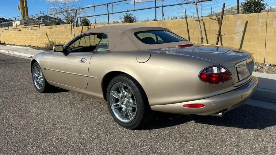 2002 Jaguar X100 XK8 - Image 6 of 13