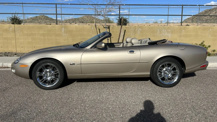 2002 Jaguar X100 XK8 - Image 2 of 13